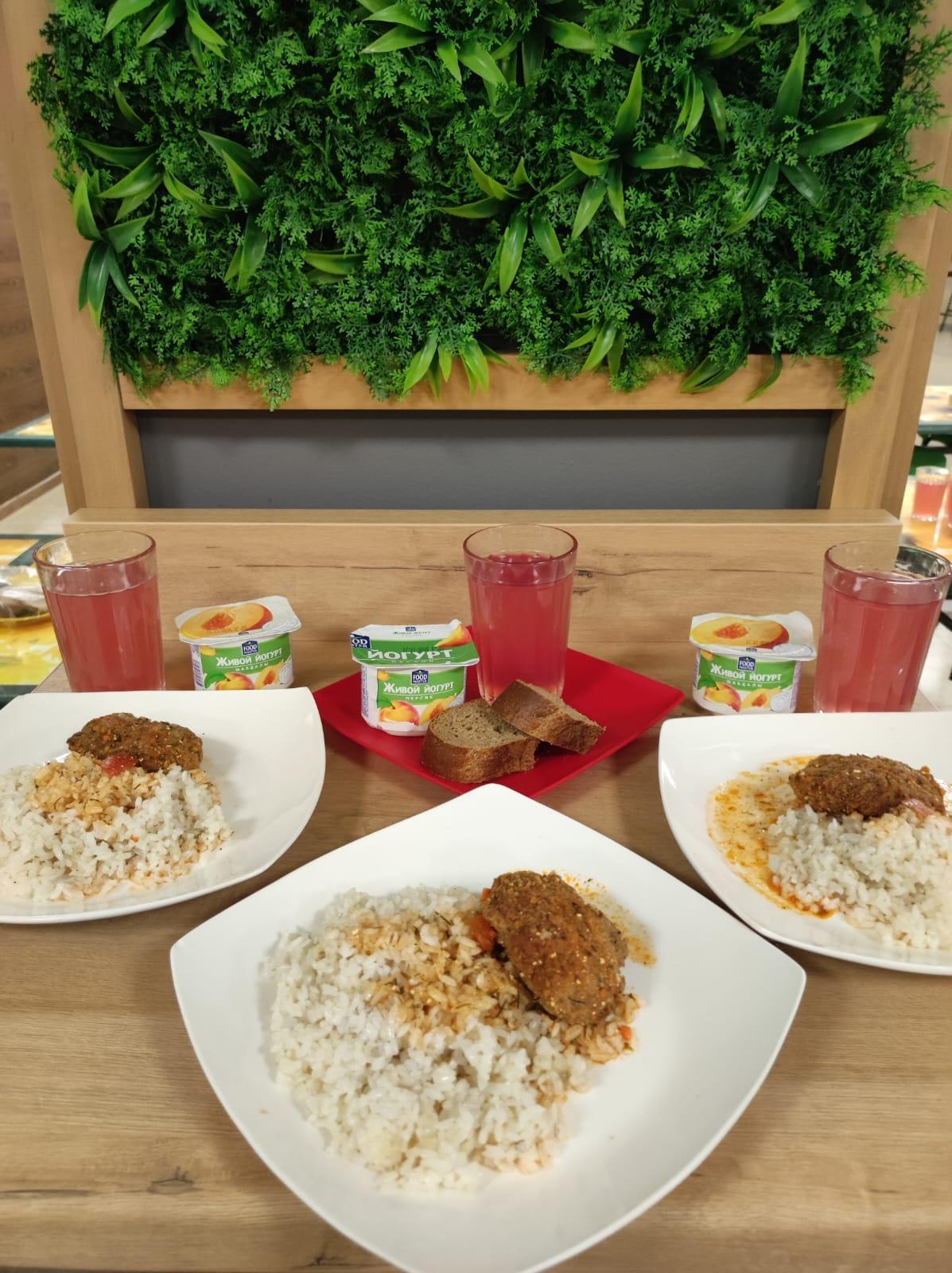 2022 жылдың 08 желтоқсанында бюджет қаражаты есебінен студенттерге тегін тамақтану мәзірі//Меню бесплатного питания обучающихся за счёт бюджетных средств на 8 декабря  2022 года