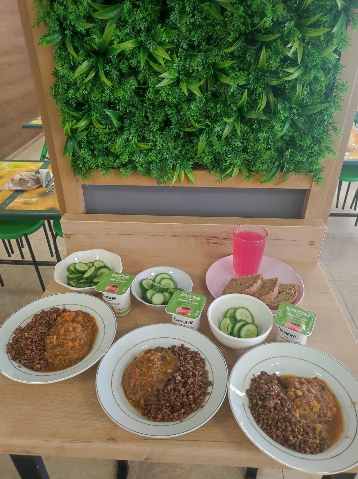 «2023 жылғы 28 наурыздағы бюджет қаражаты есебінен студенттерді тегін тамақтандыру мәзірі» // «Меню бесплатного питания студентов за счет бюджетных средств на 28 марта 2023 года»