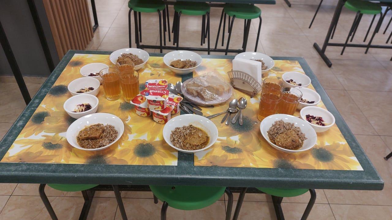 «2023 жылғы 18 сәуірге арналған бюджет қаражаты есебінен оқушыларды тегін тамақтандыру мәзірі»//Меню бесплатного питания школьников за счет бюджетных средств на 18 апреля 2023 года»