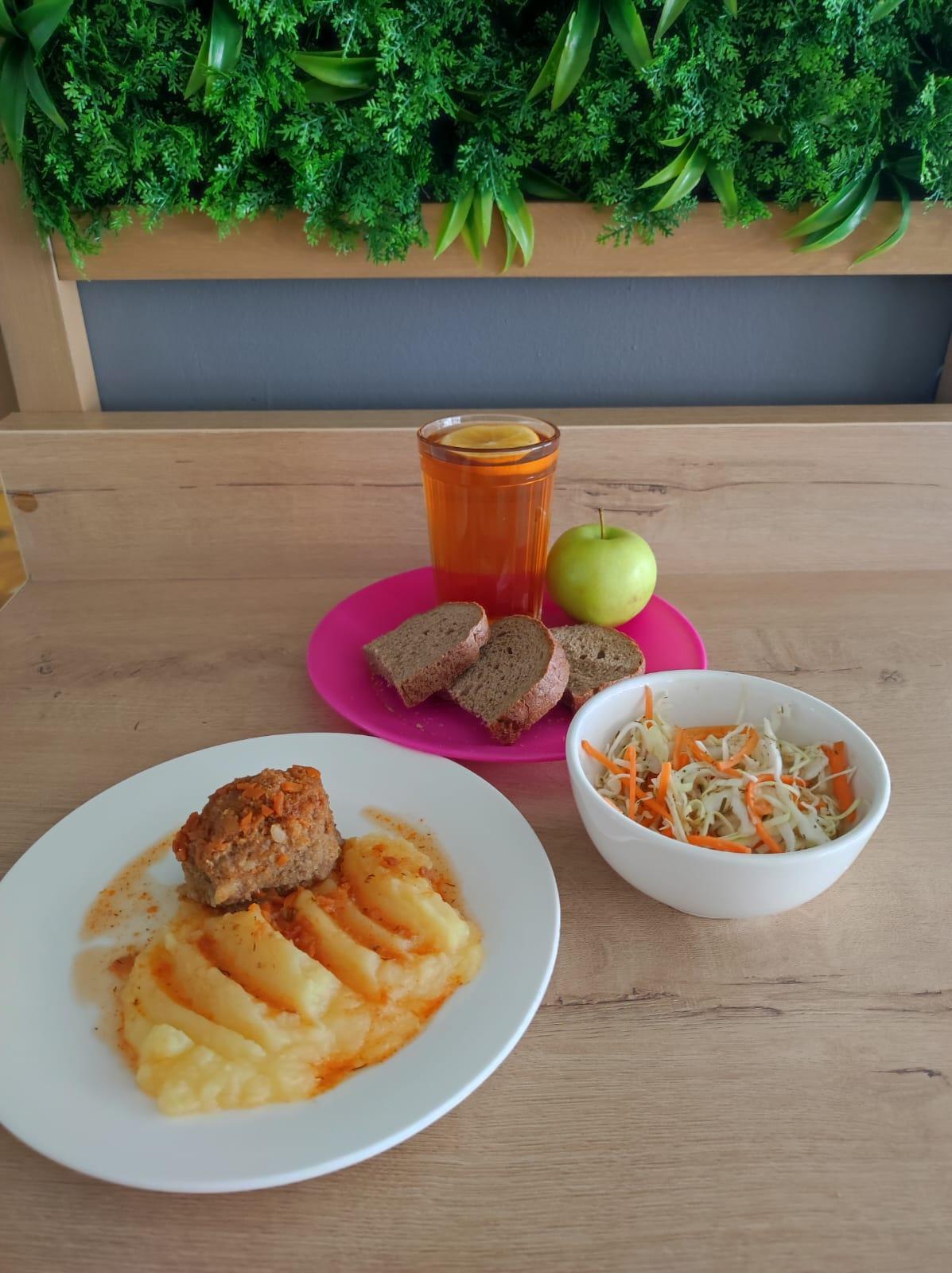 "2023 жылғы 26 мамырға арналған бюджет қаражаты есебінен оқушыларды тегін тамақтандыру мәзірі»//Меню бесплатного питания школьников за счет бюджетных средств на 26 мая 2023 года»"