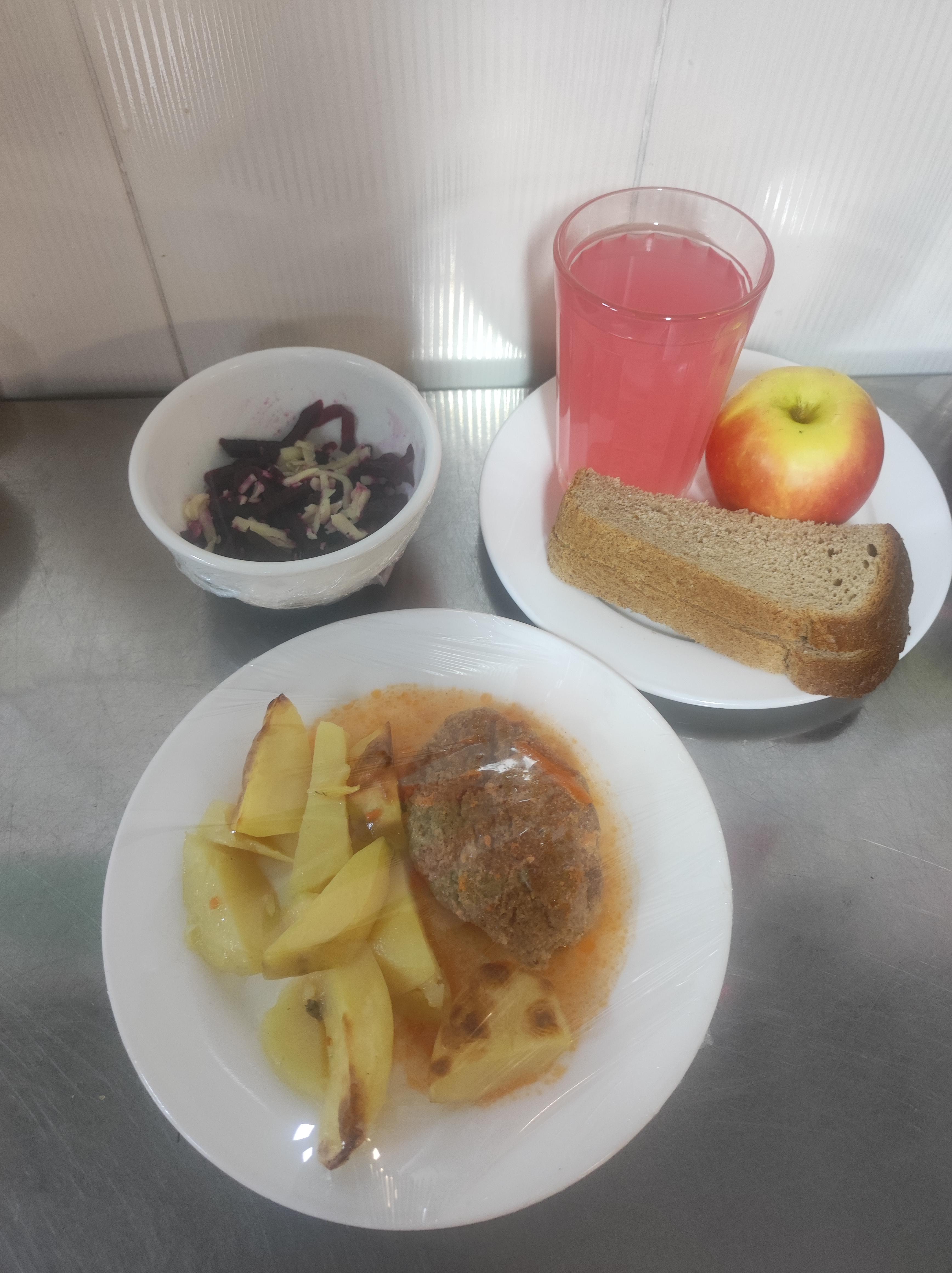 2024 жылдың 24 желтоқсанында бюджет қаражаты есебінен студенттерге тегін тамақтану мәзірі / Меню бесплатного питания обучающихся за счёт бюджетных средств на 24 декабря  2024 года