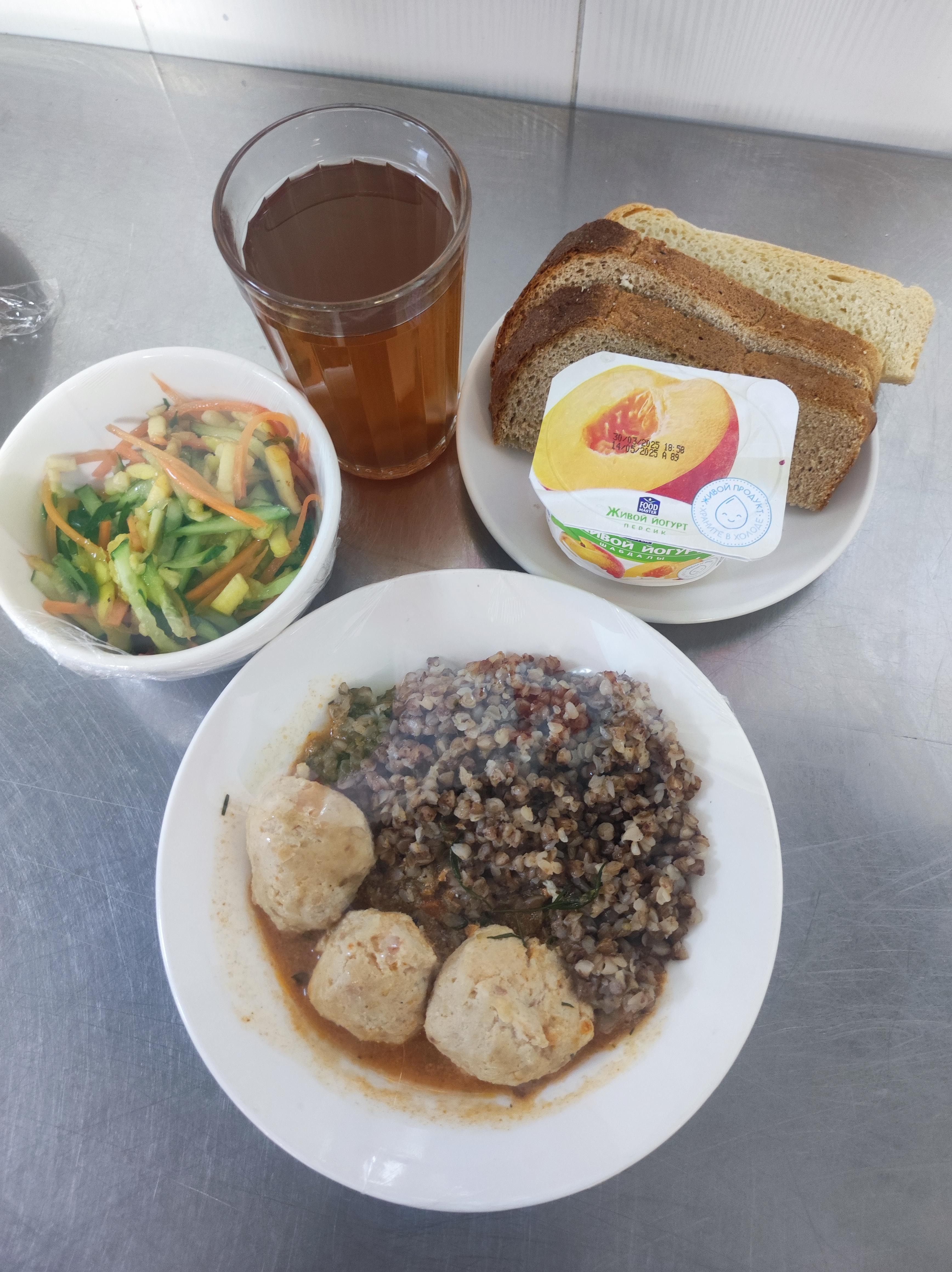 "2025 жылғы 15 сәуір арналған бюджет қаражаты есебінен студенттерді тегін тамақтандыру мәзірі» // "Меню бесплатного питания обучающихся за счёт бюджетных средств на 15 апреля 2025 года"